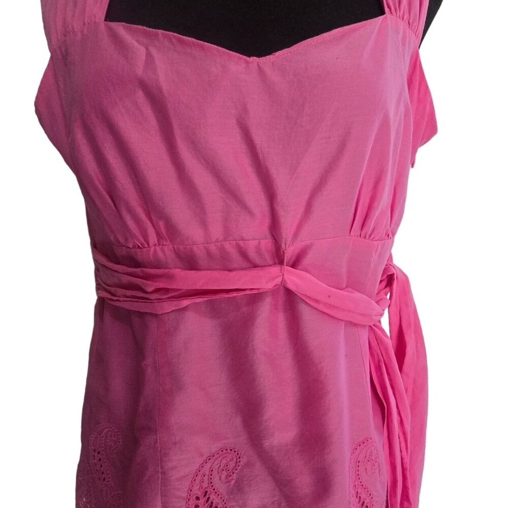 Ann Taylor Loft Petites Pink Sleeveless Top With Embroidered Paisley Detail